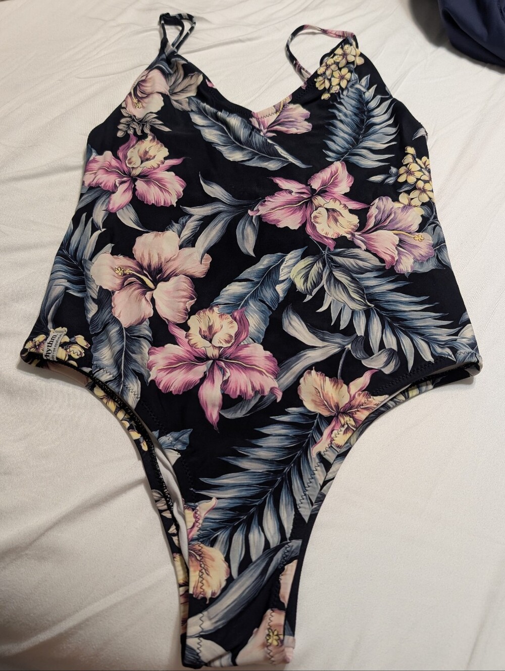 Rhythm South Pacific One-piece swimsuit size small